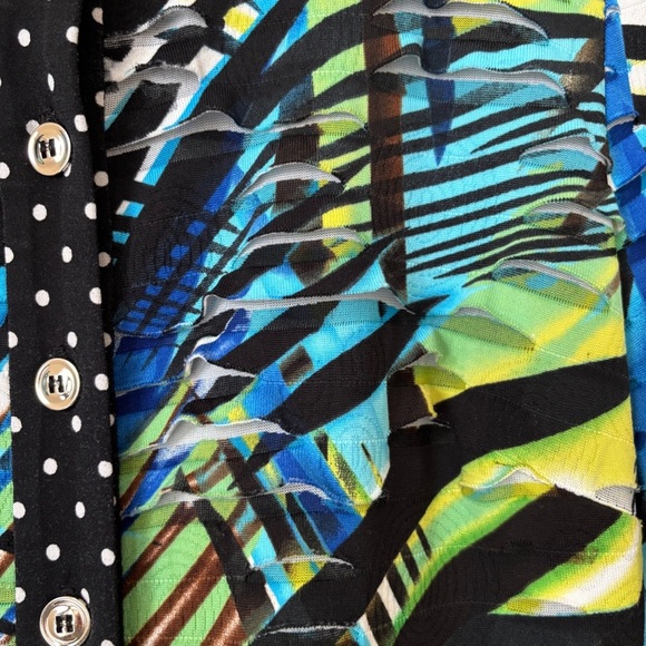 Frank Lyman Cardigan Top 6 Button Front Cut Out - Picture 3 of 7